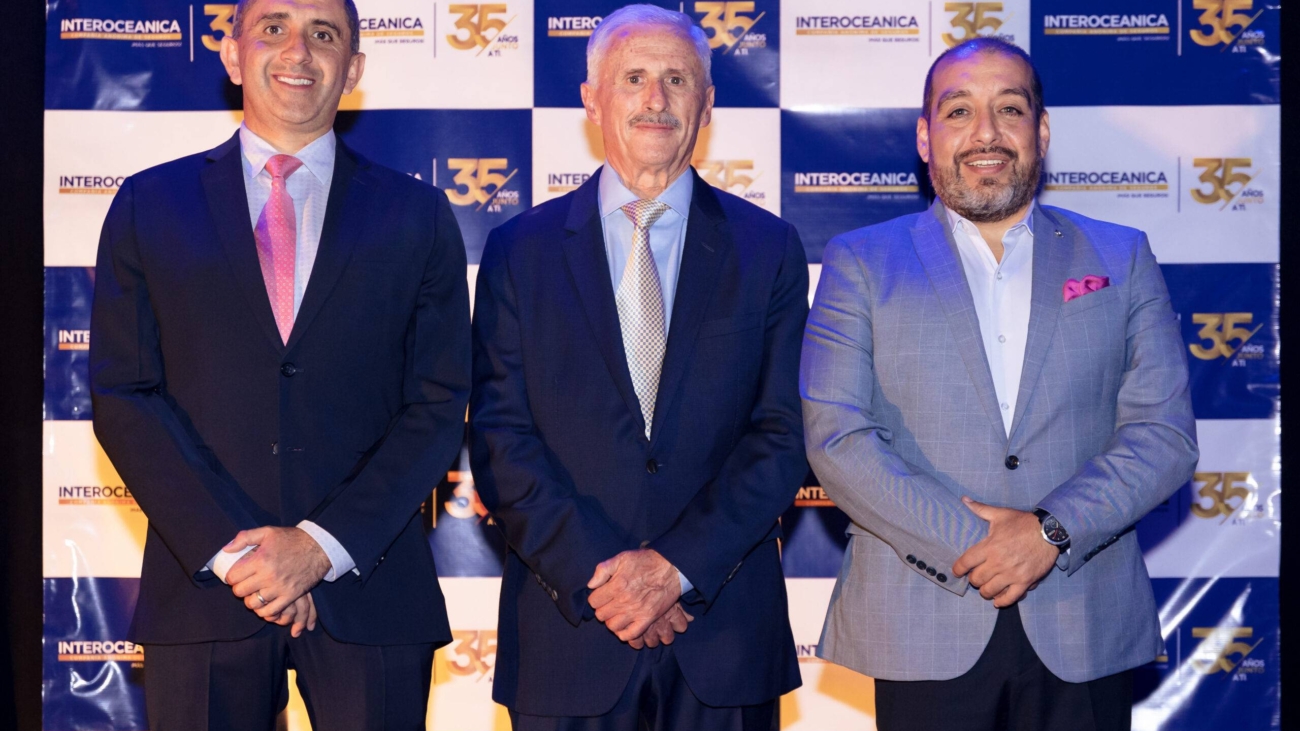 Eduardo-Rivadeneira-Lopez-Francisco-Rivadeneira-Serrano-y-Geovanny-Montenegro.-scaled